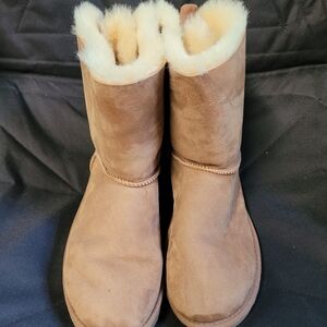 UGG Bailey Bow Boots